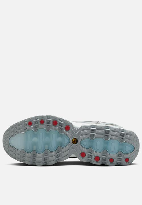 Nike - Air Max DN8