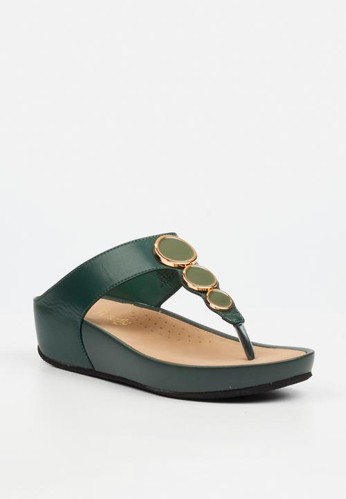 Butterfly Feet - Delia 13 t-bar - green