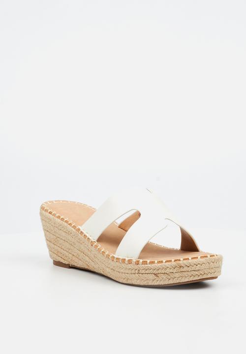 Miss Black - Jayda 10 h-cut rope wedge - white