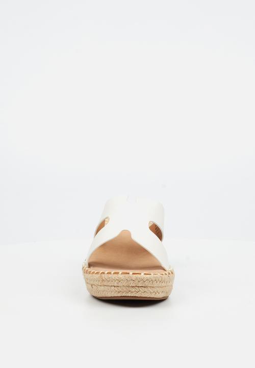Miss Black - Jayda 10 h-cut rope wedge - white