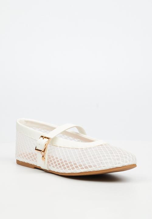 Miss Black - Ayanda 1 mesh pump - white