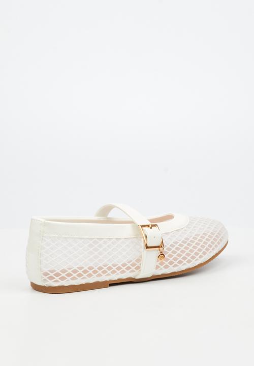 Miss Black - Ayanda 1 mesh pump - white