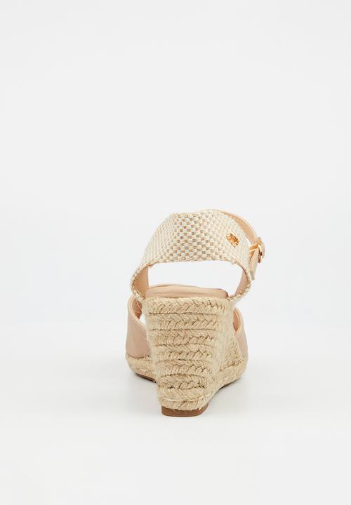 Miss Black - Jojo 2 peep-toe rope wedge - neutral