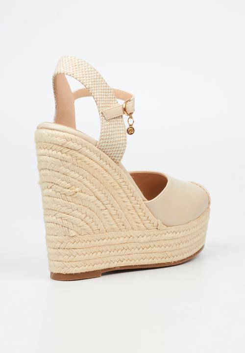 Miss Black - Moniker 9 platform rope wedge - bone