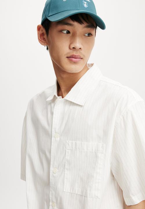 Cotton On - Ventura Short Sleeve Shirt - Off White Stripe