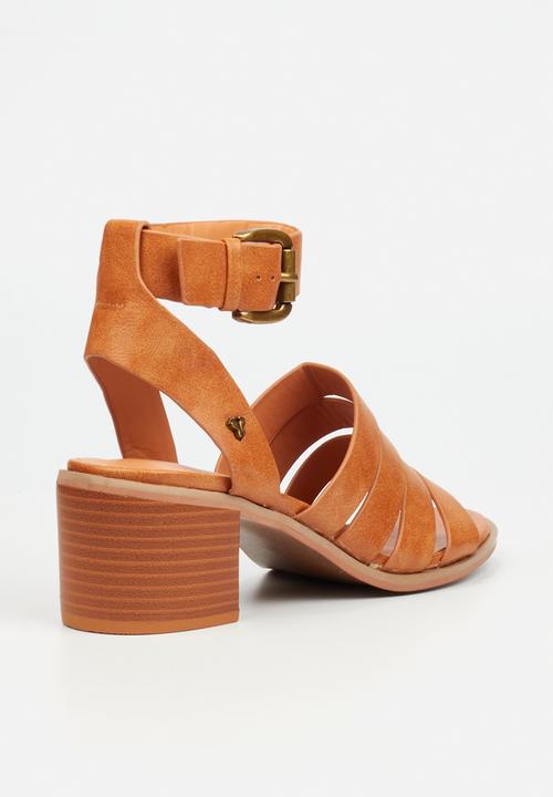 Butterfly Feet - Wexley 1 heel - tan