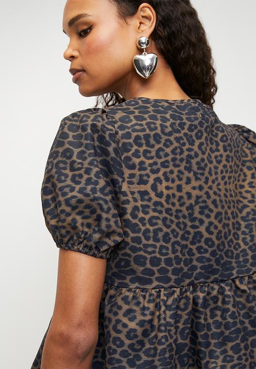boohoo - Petite leopard tie front blouse - multi