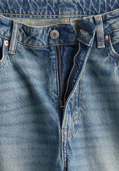 H&M - Curvy fit baggy high jeans - light denim blue