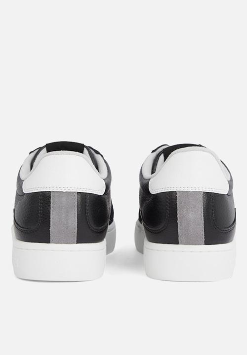 Calvin Klein - CLASSIC CUPSOLE