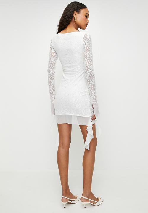 Trendyol - Fitted Lace Chic Short Evening Prom Dress - White