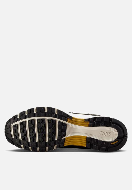 Nike - NIKE P-6000 SE