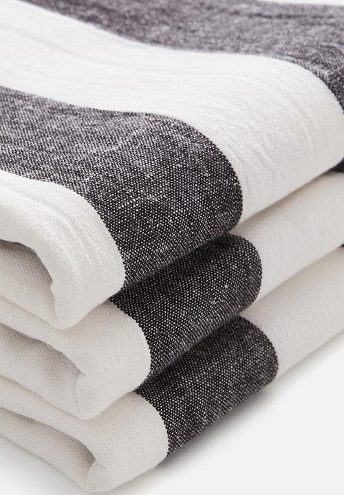 H&M - Patterned cotton tablecloth - dark grey striped