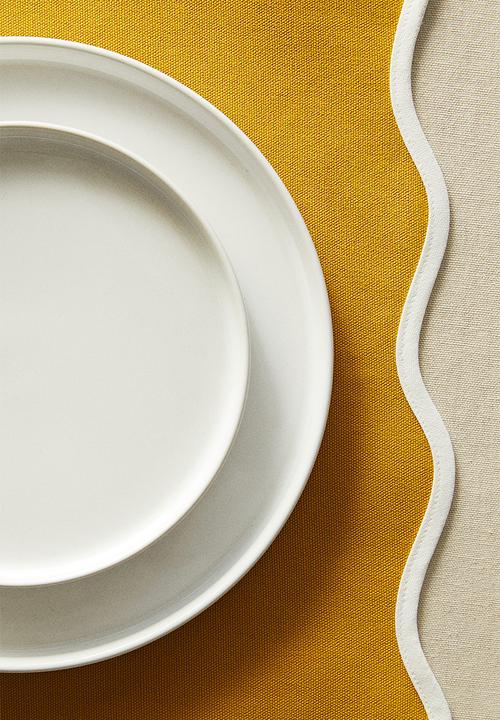 H&M - 2-Pack water-repellent place mats - mustard yellow/white
