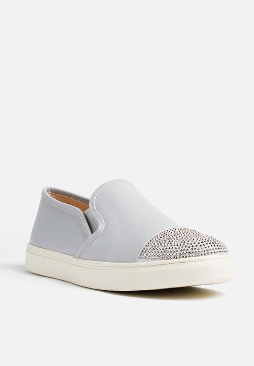 Steve Madden - Emuse
