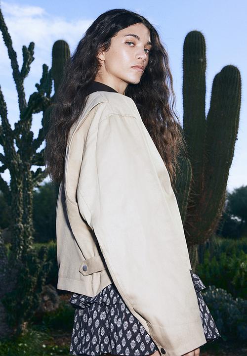 H&M - Coated-collar twill jacket - beige