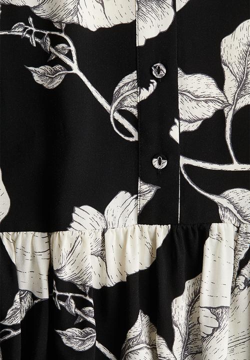 H&M - Patterned viscose dress - black/white floral