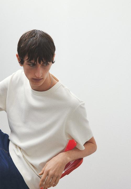 H&M - Regular fit waffled t-shirt - cream 