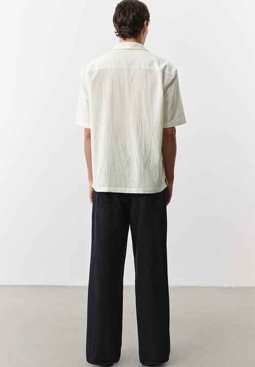 H&M - Regular fit textured shirt - cream