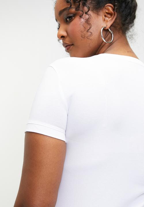 GUESS - Ss Cn Mini Triangle Tee - Pure White