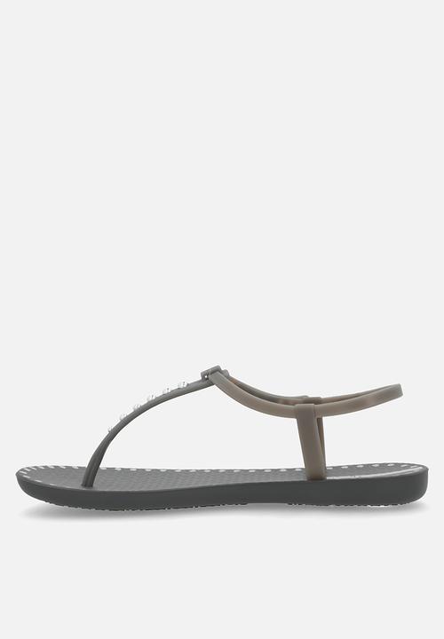 Ipanema - Class Dots T-Bar - Grey