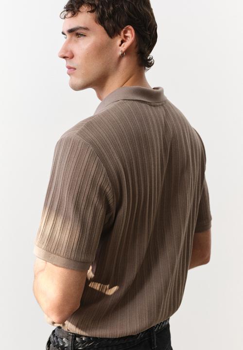 H&M - Slim fit textured jersey polo shirt - dark beige