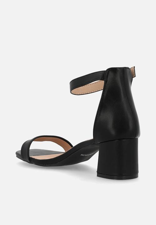 Madison® - Amira 3 heel - black
