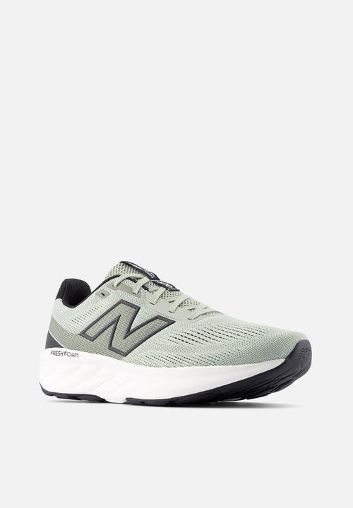 New Balance  - 520 Running