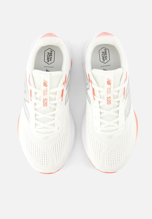 New Balance  - Fresh Foam 520