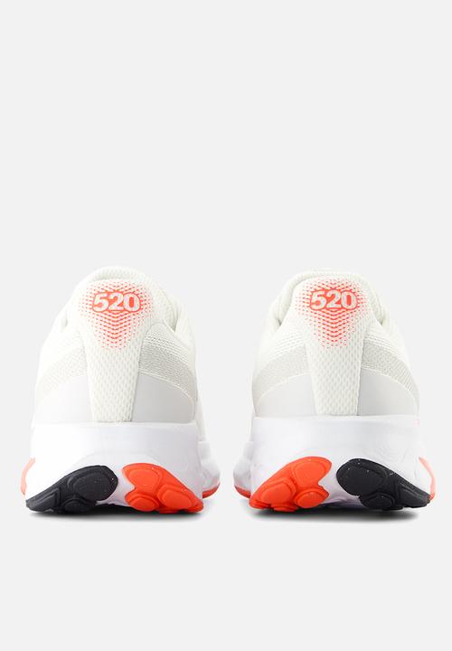 New Balance  - Fresh Foam 520
