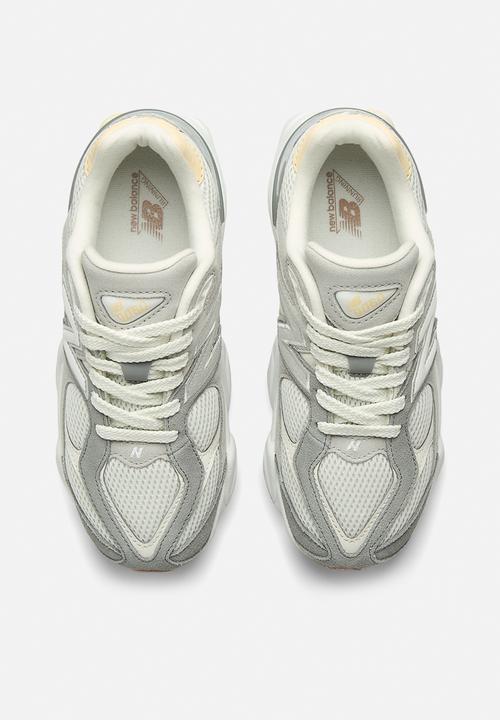 New Balance  - 9060 V1 grade school - sea salt