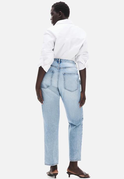 H&M - Curvy fit slim straight high ankle jeans - light denim blue