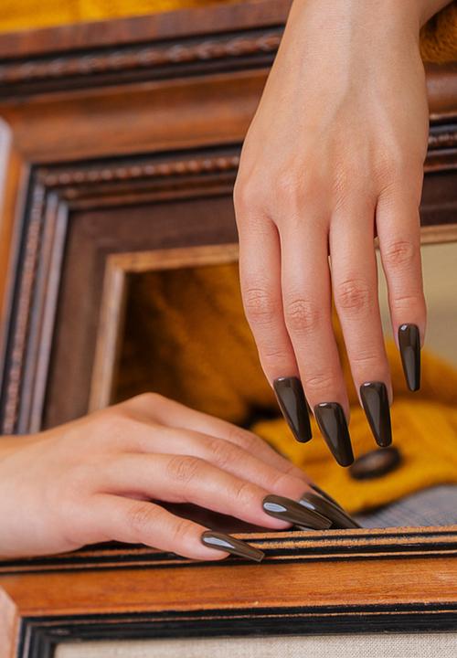 Morgan Taylor - Artwork In Progress  Nail Lacquer 15ml - Medium Brown Crème