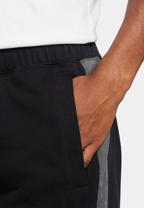Nike - NSW FT SP Short - Black/Grey