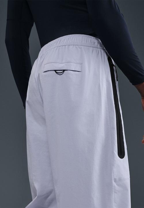 Nike - Tech Woven Oversized Trousers - Ghost/Ghost/Black