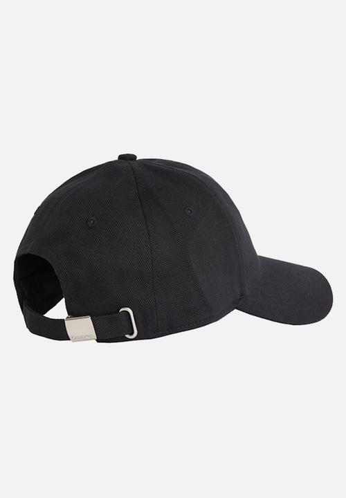 Calvin Klein - 6 Panel Sm Monologo Patch Cap - Black