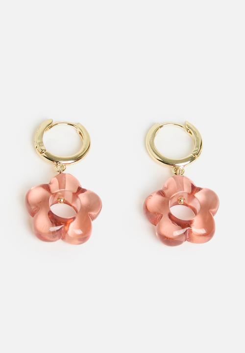 Rubi - Huggie hoop earring- up brown resin flower