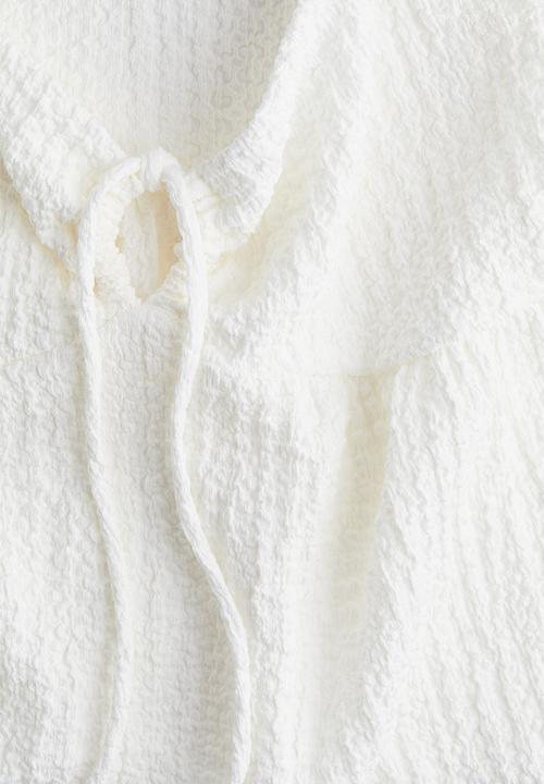 H&M - Crinkled flutter-sleeved top - cream