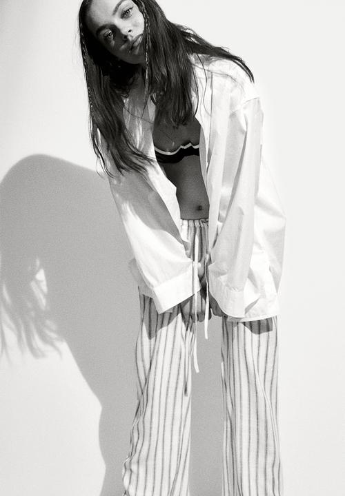 H&M - Straight drawstring trousers - cream/striped