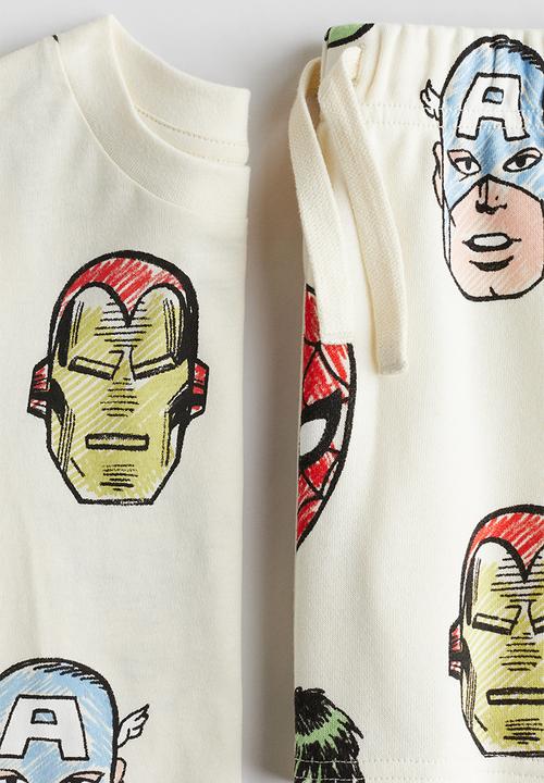 H&M - 2-Piece printed set - yellow marvel comics