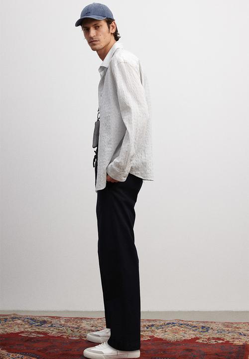H&M - Relaxed fit seersucker trousers - navy blue