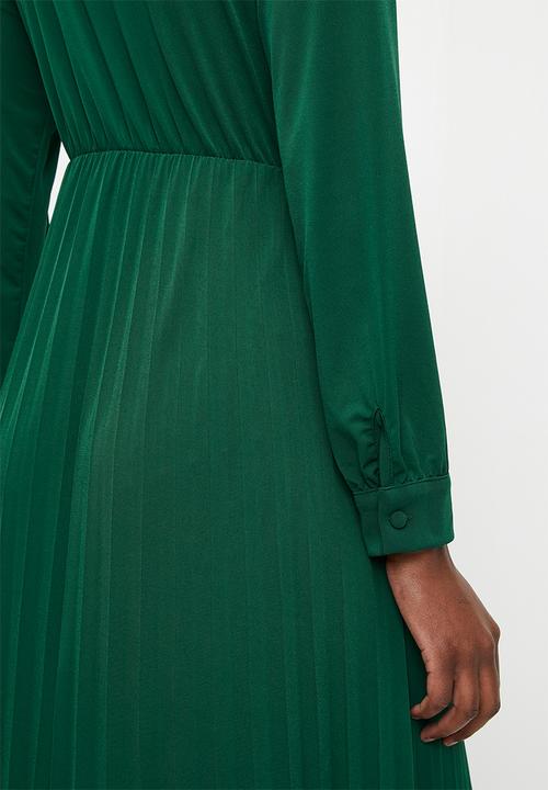 Trendyol - Double Breasted Pleated  Knitted Dress -Emerald