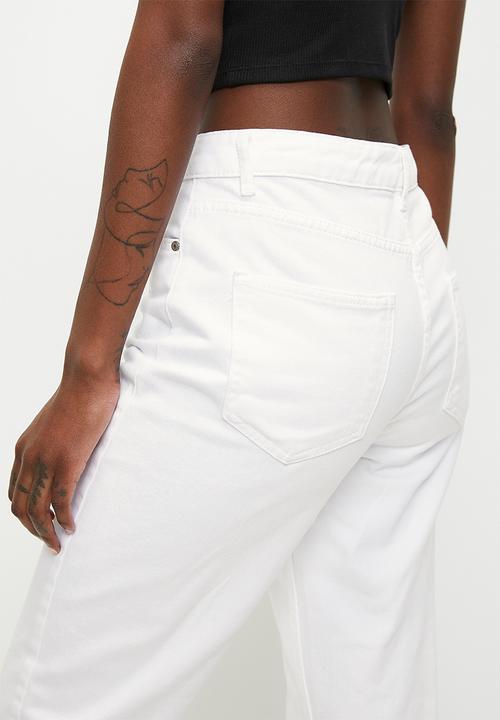 Trendyol - High waist mom jeans  - white
