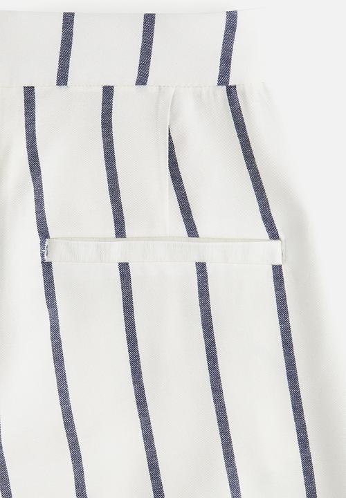 H&M - Wide trousers - white & dark blue striped