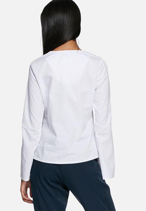 dailyfriday - Woven fluted sleeve top 
