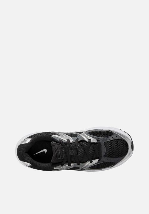 Nike - Nike V5 Rnr Grade School