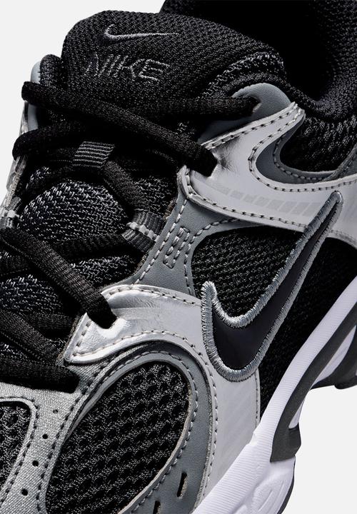 Nike - Nike V5 Rnr Grade School