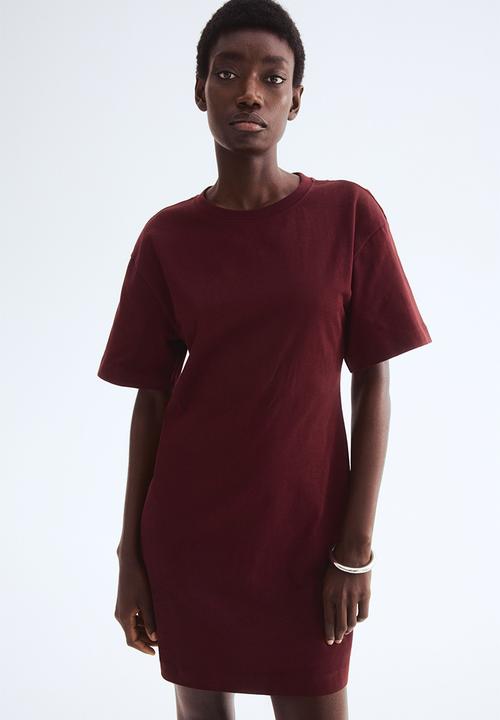 princess polly baby blue dress Topman short sleeve regular plisse in shirt in burgundy main image 0
