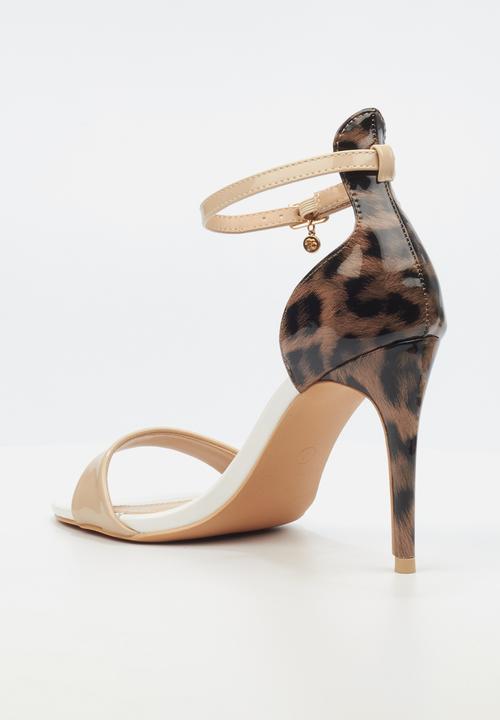Miss Black - Jazz 23 heel - neutral combo