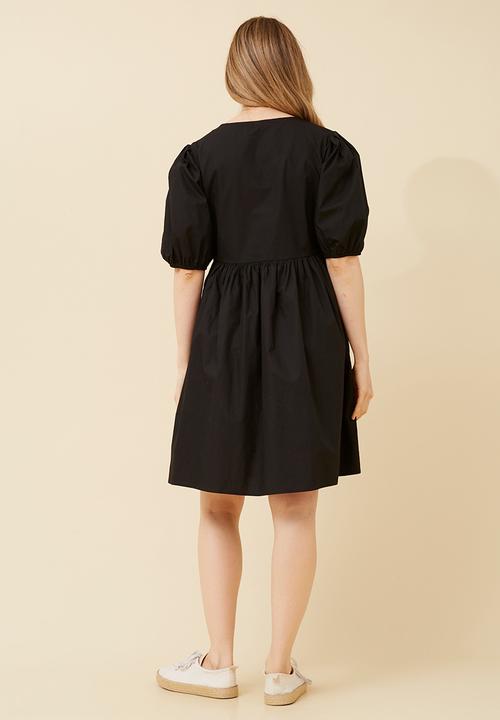 Izabel London - S/s puff Sleeve Midi Babydoll Dress - Black