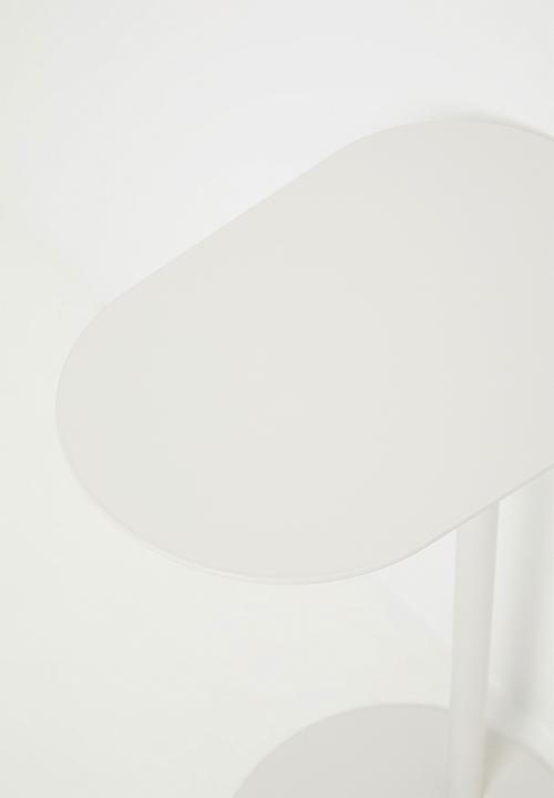 H&S - Organic side table - natural